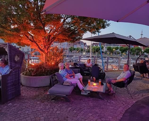 Ein Bild, das draußen, Baum, Himmel, Gelände enthält.
KI-generierte Inhalte können fehlerhaft sein.